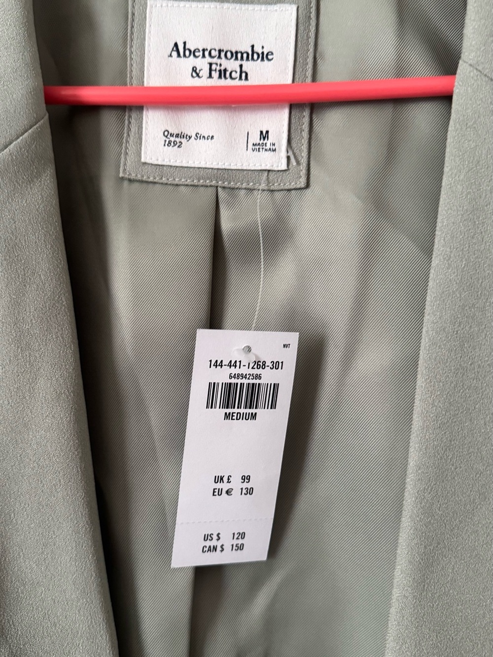 Abercrombie & Fitch Women's Sage Green Blazer - Picture 3 of 3